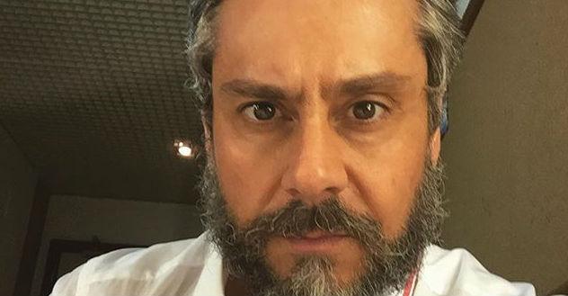 Alexandre Nero aproveita as férias e faz viagem em família: ‘Com a gangue completa’