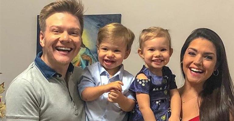 Filho de Thais Fersoza e Michel Teló ganha cama grande e em formato de castelo