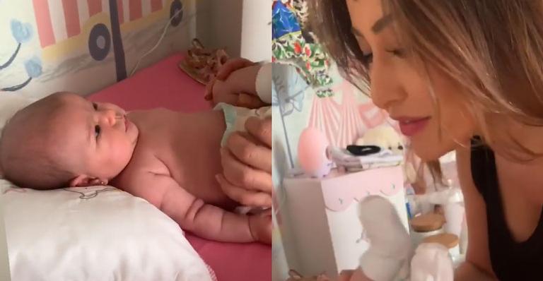 Sabrina Sato prova que é mãe coruja e se derrete por Zoe em momento com a pequena