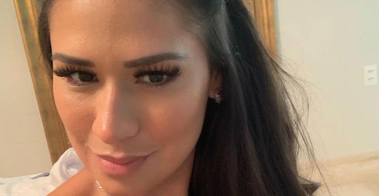 Simone Mendes se diverte na web ao encontrar fã mirim: ‘A louca do Instagram’