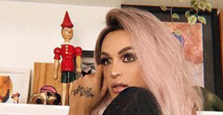 Pabllo Vittar surge com calcinha pequenininha em foto e deixa fãs perplexos