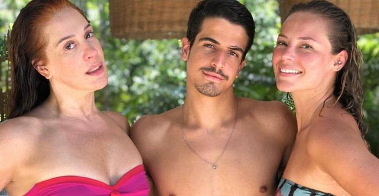 Claudia Raia posa ao lado do filho e de Paolla Oliveira e se declara: “Minha vida”