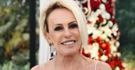 Ana Maria Braga curte netas durante viagem de férias: “Amorzinhos”
