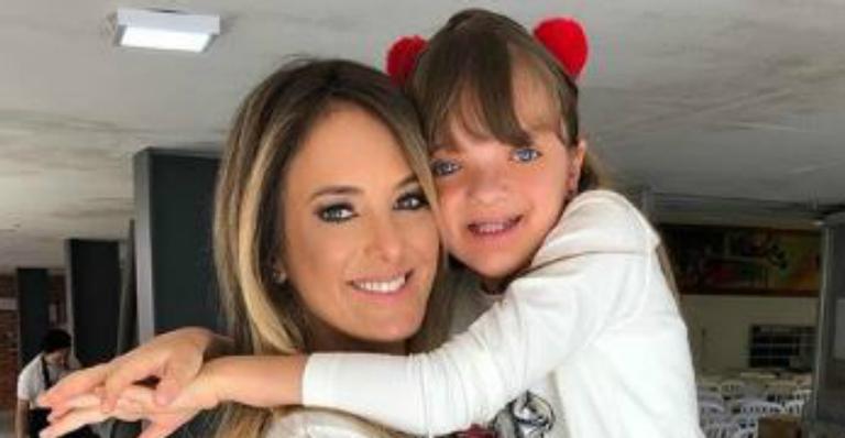 Tici Pinheiro revela reação da filha, Rafa Justus, após descobrir que terá uma irmãzinha