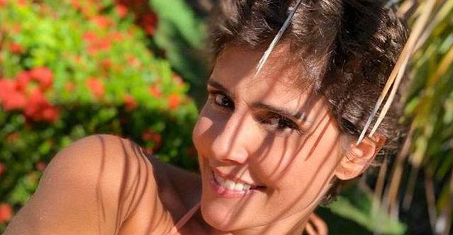 Que fofura! Deborah Secco se diverte com a filha na web: “É uma princesa mesmo’