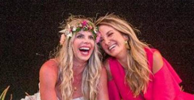 Tici Pinheiro ganha mensagem de Karina Bacchi e faz previsão sobre a amiga