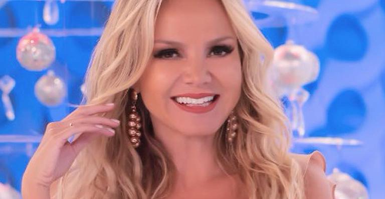 Eliana compartilha momento em família durante as férias