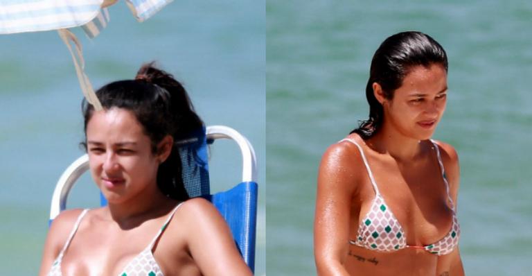 Mãe de Madalena, Yanna Lavigne vai à praia e exibe toda a boa forma