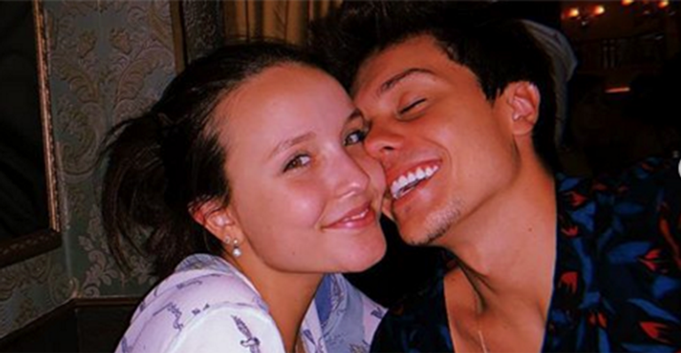 Leo Cidade afirma que não estará na festa de aniversário da namorada, Larissa Manoela