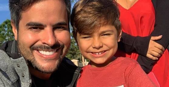 Filho de Simone, da dupla com Simaria, se declara para o pai