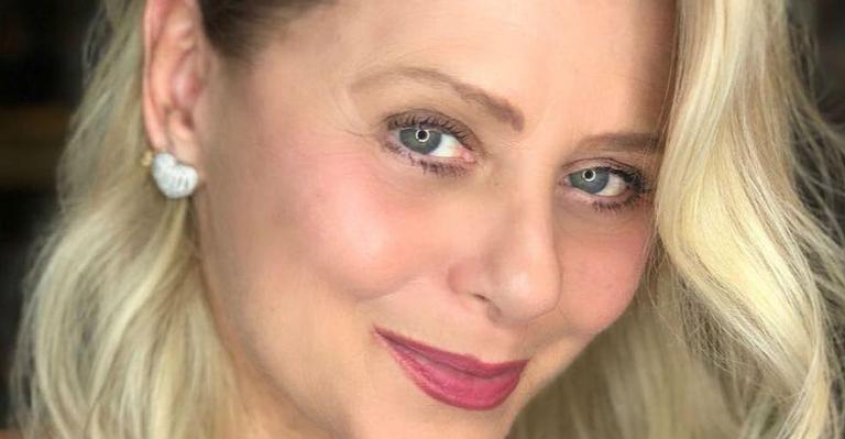 Vera Fischer se emociona ao lembrar da ajuda de Nívea Maria em sua carreira