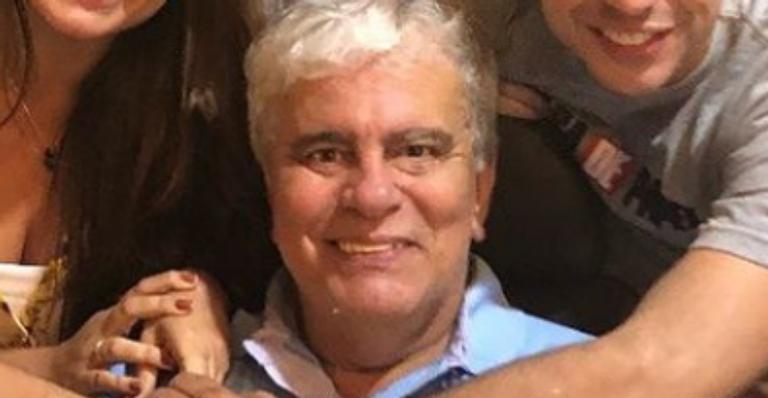 Aos 64 anos, morre apresentador Wagner Montes