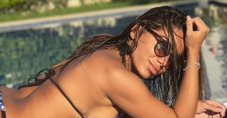 Questionada pela mãe, Anitta revela como emagreceu: “Dieta vegana”