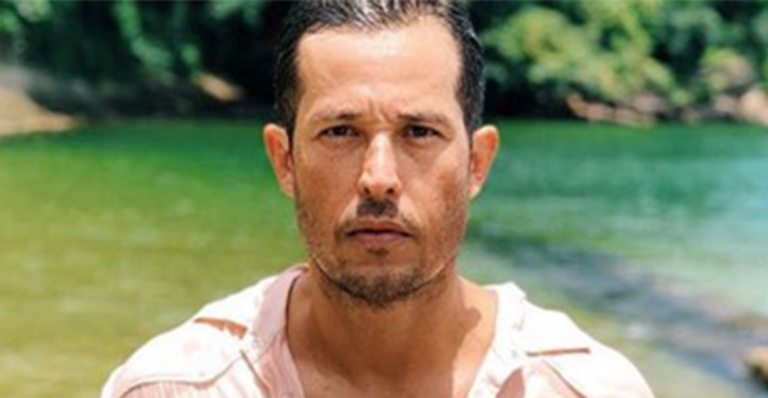 Galã de Malhação em 1999, Roger Gobeth volta ao elenco da novela após 20 anos