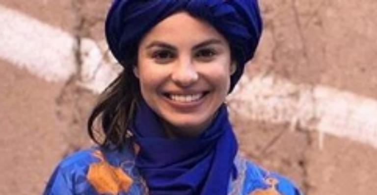 Pelo Marrocos, Sthefany Brito usa turbante e seguidores pedem volta de personagem: ”Volta Samira”