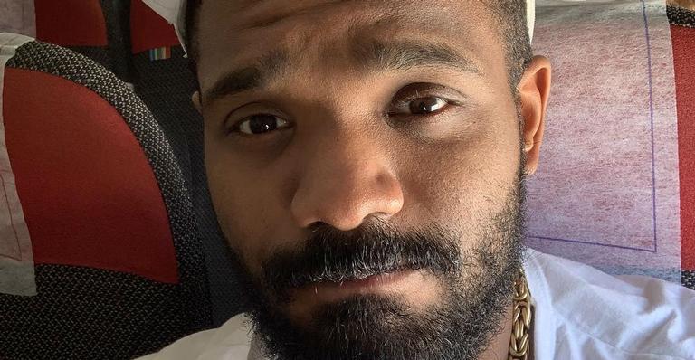 Arlindinho rebate críticas sobre sua religião: ”Em qualquer existe o bem e mal”
