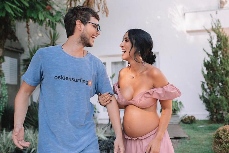 Blogueira divulga significado do nome do seu primeiro filho com ator de Malhação