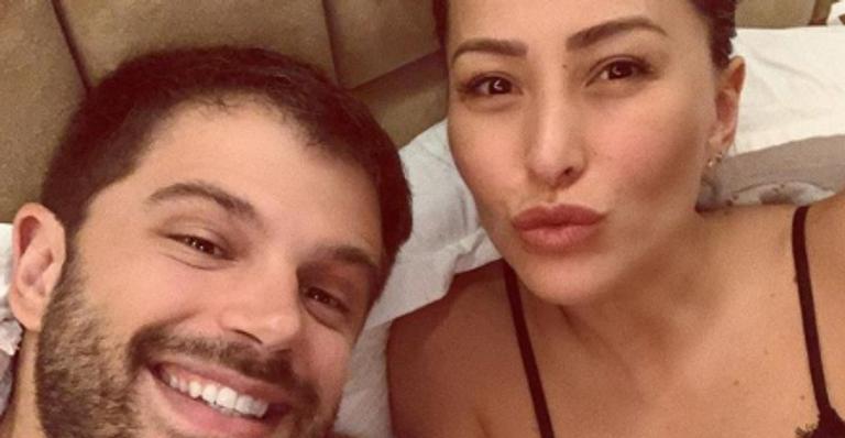 Sabrina Sato e Duda Nagle mostram momento surpreendente de Zoe: ”Ela sorriu para a foto”