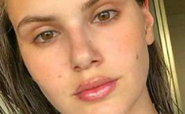 Maquiador entrega novo visual de Camila Queiroz para nova fase de ‘Verão 90’