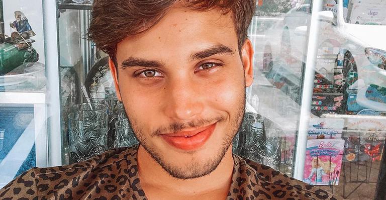 Após polêmica familiar, Jonathan Couto rompe o silêncio sobre Letícia Almeida e desmente acusações