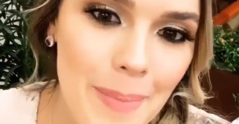 Thaeme Mariôto faz chá de bebê de puro luxo, mas dá exemplo com ação solidária