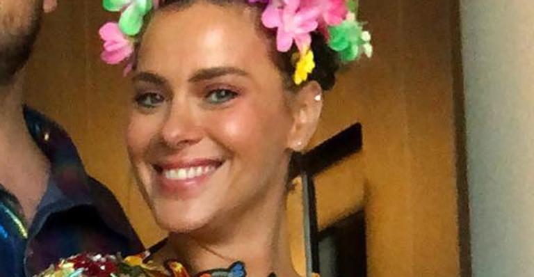 Carolina Dieckmann diz que perdoa fãs que a envolveram em polêmica com José Loreto