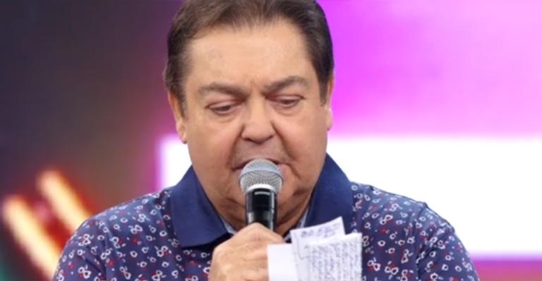 Dupla sertaneja estraga surpresa do quadro Ding Dong e revela participação antes da hora