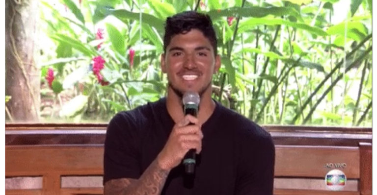 Gabriel Medina abre o jogo sobre relacionamentos: “É complicado”