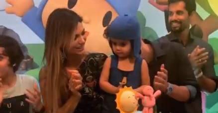 Kelly Key comemora aniversário do filho mais novo com festa de luxo