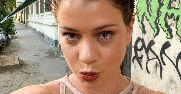 Leandra Leal se prepara para o carnaval e apoia a campanha do ‘Não é Não’
