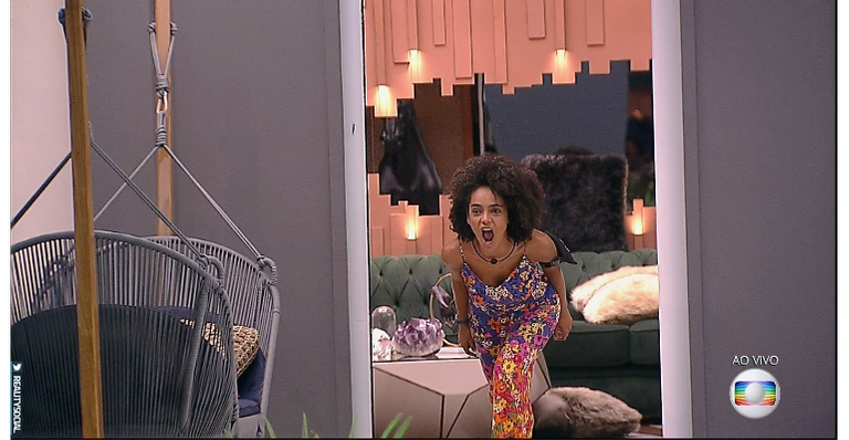 BBB19: Eliminada no paredão falso, Gabriela retorna triunfante para a competição