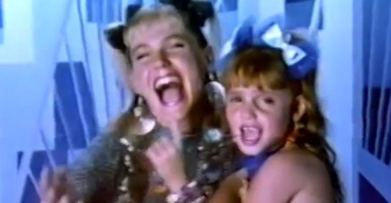 Lembra dela? Menina da ‘botinha da Xuxa’ cresceu e hoje é mãe