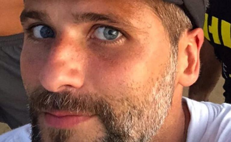Bruno Gagliasso compartilha foto ao lado da família e fala sobre racismo: “Mais amor”