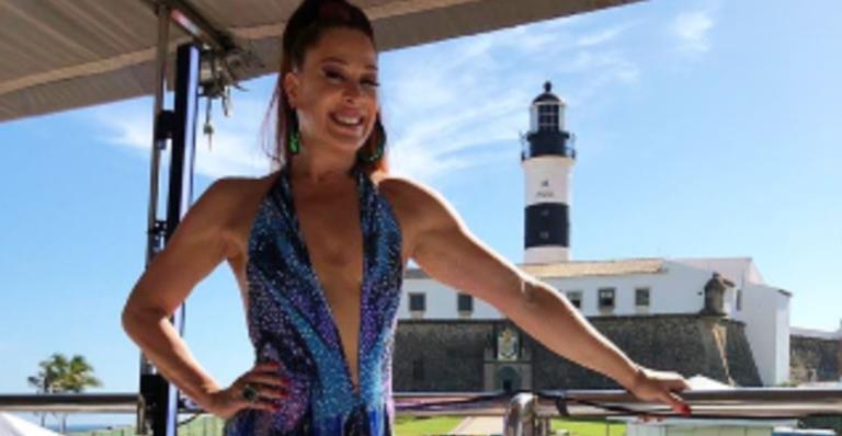 Claudia Raia abre o jogo sobre sua intimidade: ”Eu nunca fiz uma suruba na vida”