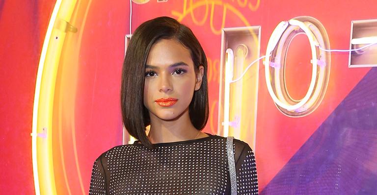 Bruna Marquezine solta o verbo e faz mistério: “Vocês não sabem de muita coisa”