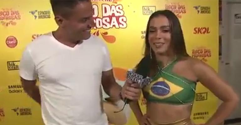 Anitta surpreende ao falar do beijo em Neymar Jr: ”Tem coisa que se eu quero esquecer, eu esqueço”