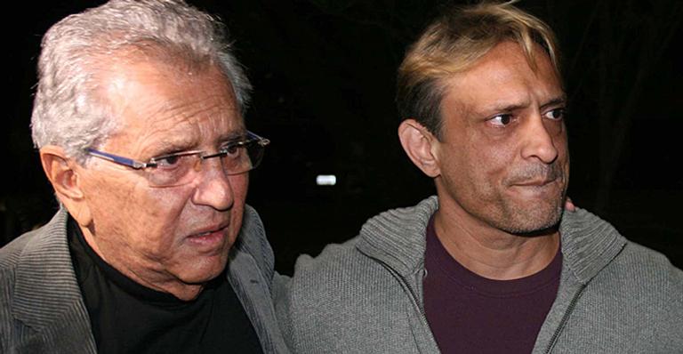 Carlos Alberto de Nóbrega vive drama após filho sofrer infarto: ”Vivo por um milagre”