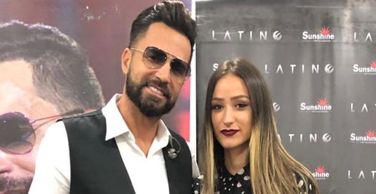 Décima filha de Latino revela como descobriu o seu pai: ”Fiquei bem assustada”