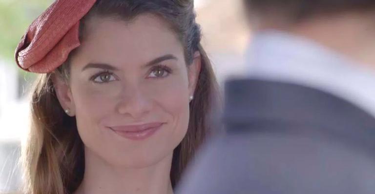 ‘Espelho da Vida’: Dora descobre que é irmã de Julia e tentará matar a mocinha