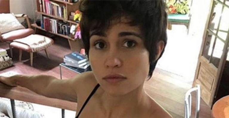 Nanda Costa recebe elogios da noiva em despedida