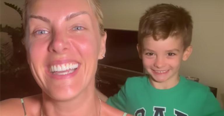 Fofura! Ana Hickmann anuncia estreia do filho, Alexandre, como youtuber: ”Como não se apaixonar?”