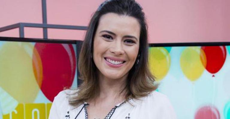 Substituta no Bem Estar, Michelle Loreto assina novo contrato com a Globo