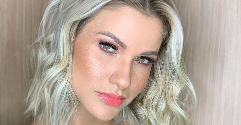 Andressa Suita muda radicalmente a alimentação: “Não está fácil”
