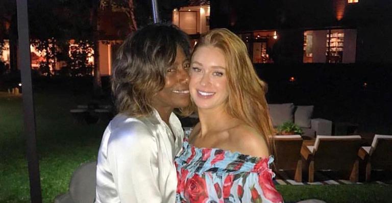 Marina Ruy Barbosa fala da amizade com Gloria Maria: ‘Um exemplo’