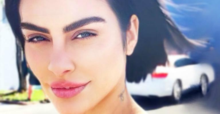 Cleo se pronuncia após supostamente ter perdido papel para novata: ”Já tomei tanto não”