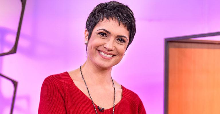 Sandra Annenberg se derrete ao ver a filha cantar: ‘Primeiro solo!’
