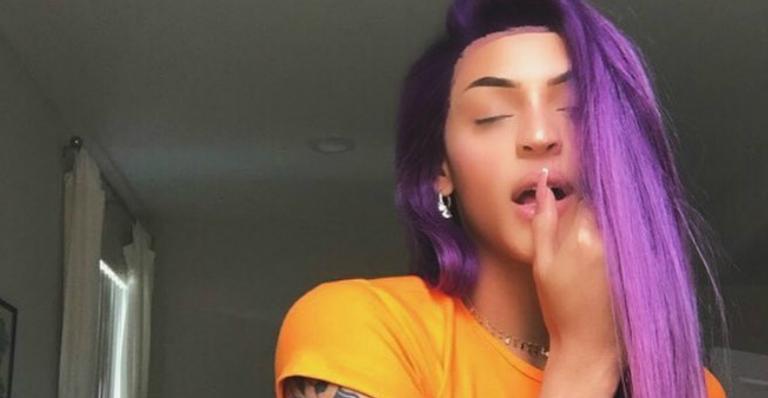 Pabllo Vittar troca declarações com modelo brasileiro e agita a web: ”Mozin”