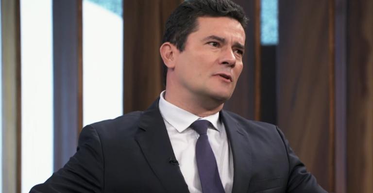 Conversa com Bial derrapa na audiência e perde feio para emissora de Silvio Santos