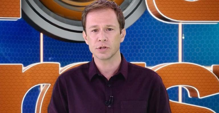 Tiago Leifert entra ao vivo após confusão no BBB19: ”Fato relevante”