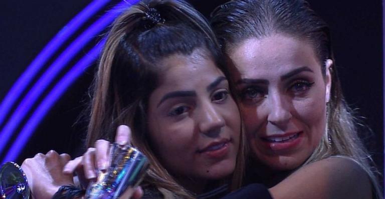 Paula promete ajuda financeira a Hariany: ”Ia ganhar pelo menos R$ 50 mil”